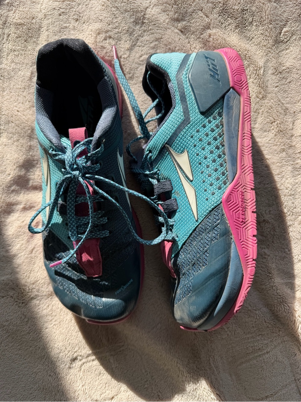 Altra Women's Teal and Pink Athletic Shoes